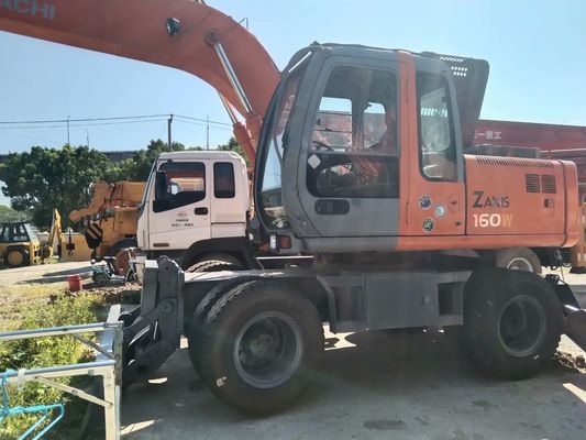 Αρχικό χρώμα Χρησιμοποιούμενος εξορυκτής τροχών Hitachi ZX160W σε καλή κατάσταση