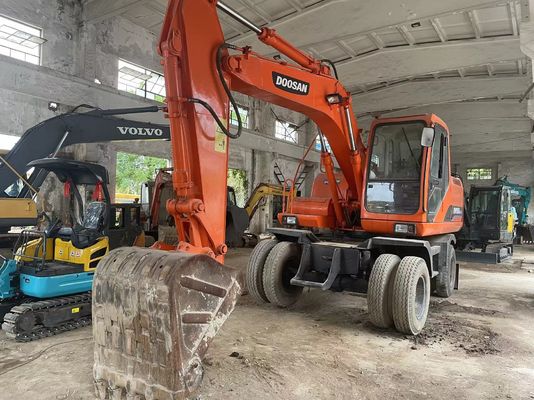 Έξυπνο έλεγχο Χρησιμοποιούμενος εξορυκτής DH150W-7 Doosan Wheel Excavator 2012 Έτος