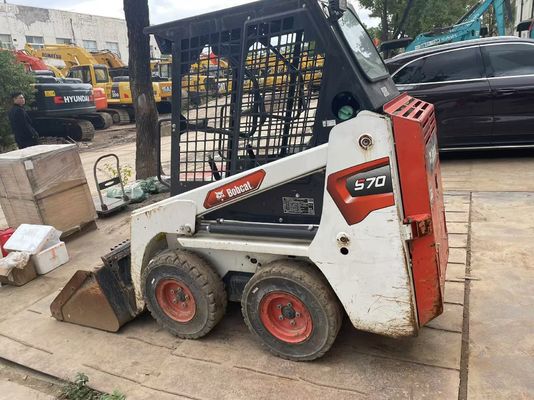 Αρχικό χρώμα Χρησιμοποιείται Bodcat S70 Σκιντ Στιερ φορτωτής Αξιοποίηση καυσίμου Σταθερή λειτουργία