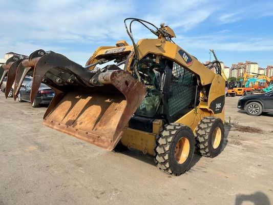 CAT 246C Αρχικό χρώμα Χρησιμοποιούμενο φορτιστή τροχιάς ασφαλείας και ακρίβειας σε καλή κατάσταση