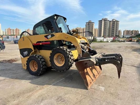 CAT 246C Αρχικό χρώμα Χρησιμοποιούμενο φορτιστή τροχιάς ασφαλείας και ακρίβειας σε καλή κατάσταση