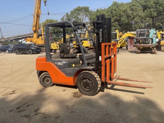 5 τόνων Toyota 7FD50 Χρησιμοποιημένο φορτηγό ανεμοφόρου Εύκολη λειτουργία Χρησιμοποιημένα φορτηγά ανεμοφόρου
