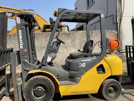 Χρησιμοποιούμενο ανεμοφόρο 3 τόνων Komatsu σε καλή κατάσταση Χρησιμοποιούμενο ανεμοφόρο 3 τόνων
