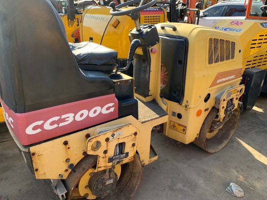 Χρησιμοποιούμενο CC300G Dynapac διπλό ρόλο τύμπανο καλή κατάσταση σταθερή λειτουργία