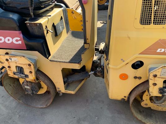 Χρησιμοποιούμενο CC300G Dynapac διπλό ρόλο τύμπανο καλή κατάσταση σταθερή λειτουργία