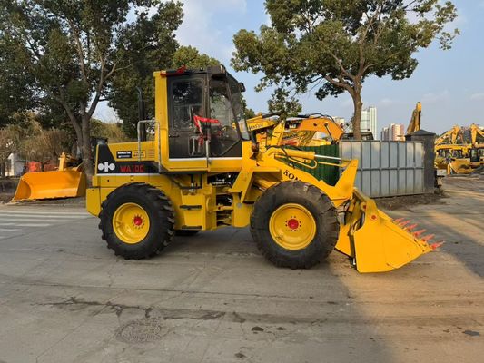 Αρχική Ιαπωνία Χρησιμοποιούνται Komatsu WA100-1 τροχοφόρες που εργάζονται στον κήπο