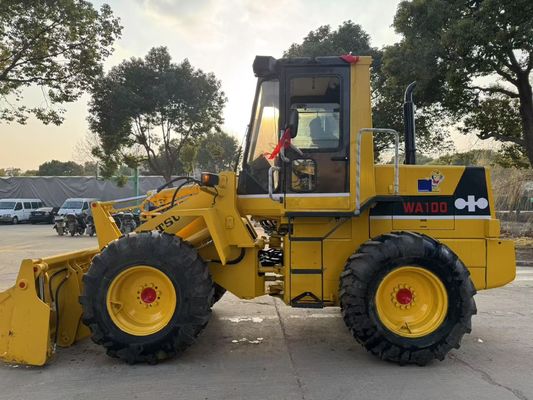 Αρχική Ιαπωνία Χρησιμοποιούνται Komatsu WA100-1 τροχοφόρες που εργάζονται στον κήπο