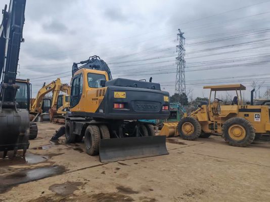 Χρησιμοποιούμενος εξορυκτής τροχών Volvo EW170BLC σε καυτή πώληση στη Νότια Αμερική