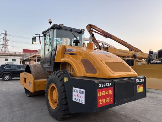 Χρησιμοποιημένο XCMG XS223J Μονοκύλινδρο Συμπιεστή Εύκολο στη Χρήση και σε Καλή Κατάσταση